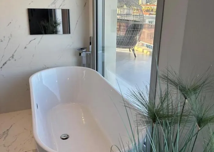 Toit Terrasse * Antibes